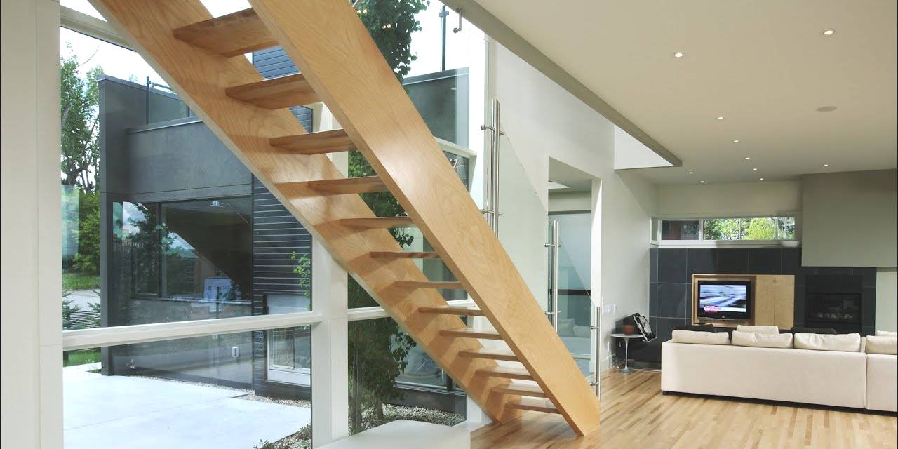 open houten trap plaatsen